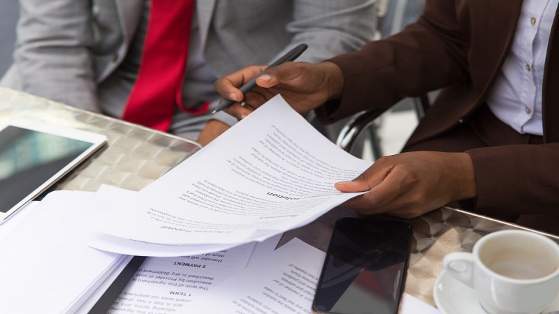 Common Mistakes in Contract Redlining and How to Avoid Them