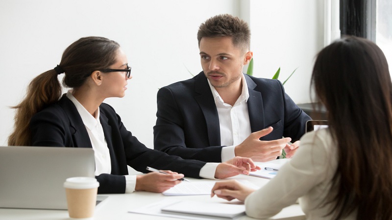 Common Misconceptions About Paralegal Services—Debunked!