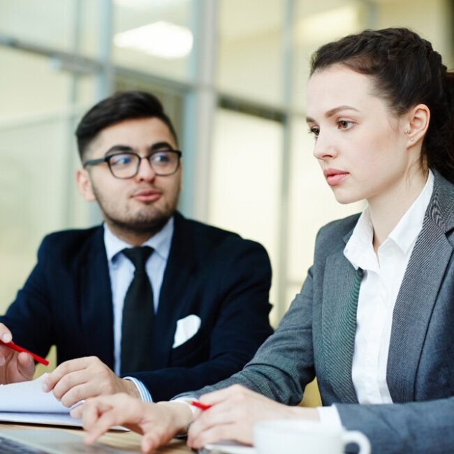 What Is a Paralegal Assistant? Roles, Responsibilities, and Skills Explained