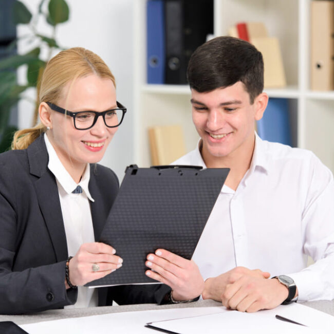 Working with Outsourced Paralegals A Lawyer's Checklist for Success